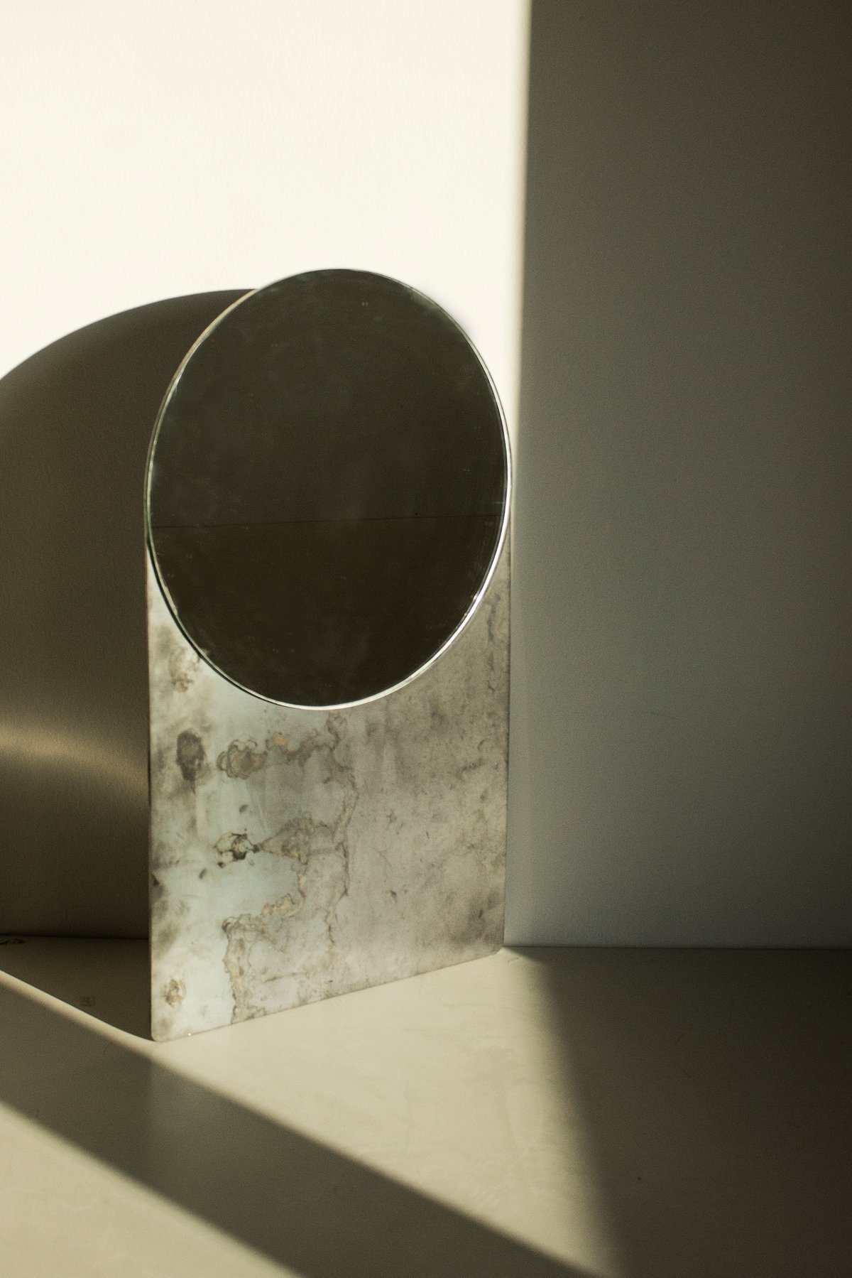 Image of Fanes mirror