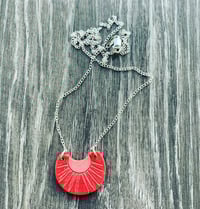 Image 2 of Aromatic Sunburst Necklace