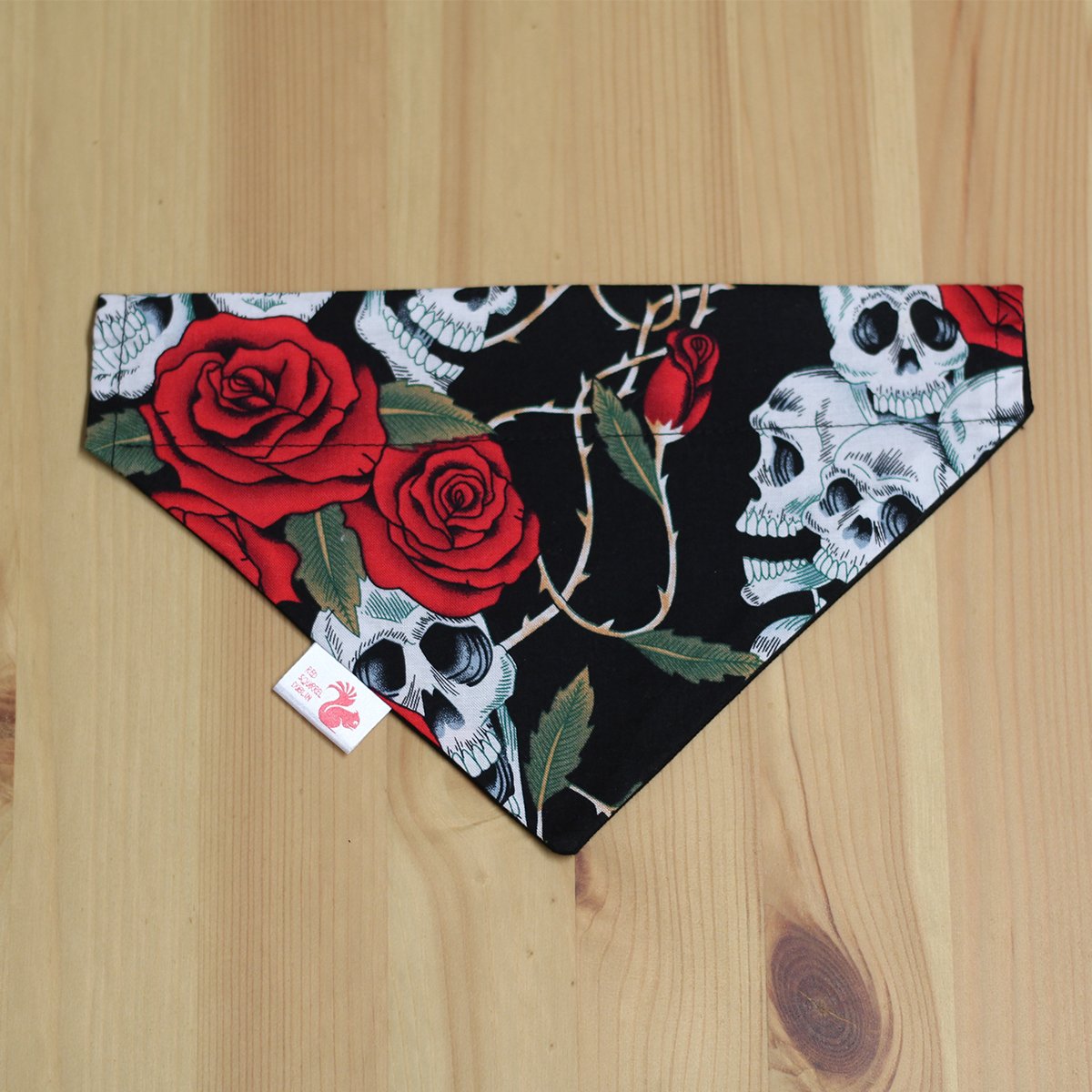 Image of Skulls & Roses reversible dog & cat bandana