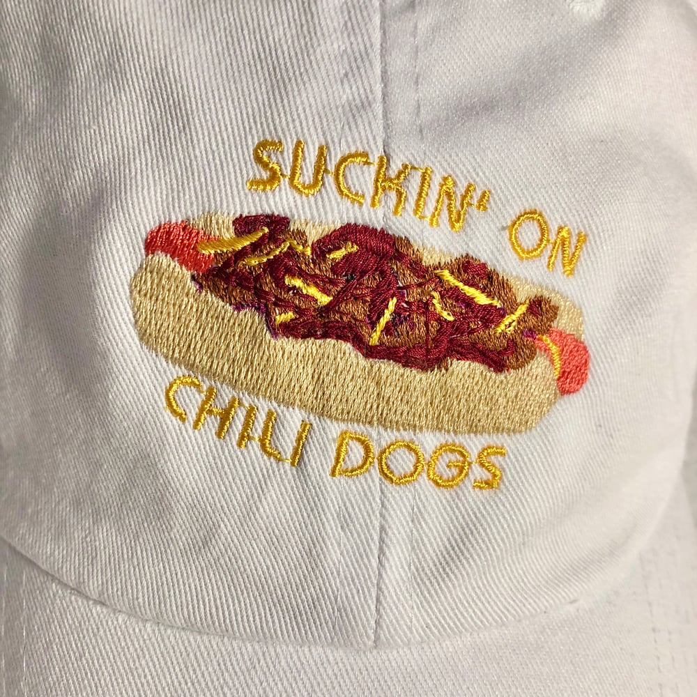 Image of SUCKIN' ON CHILI DOGS DAD HAT