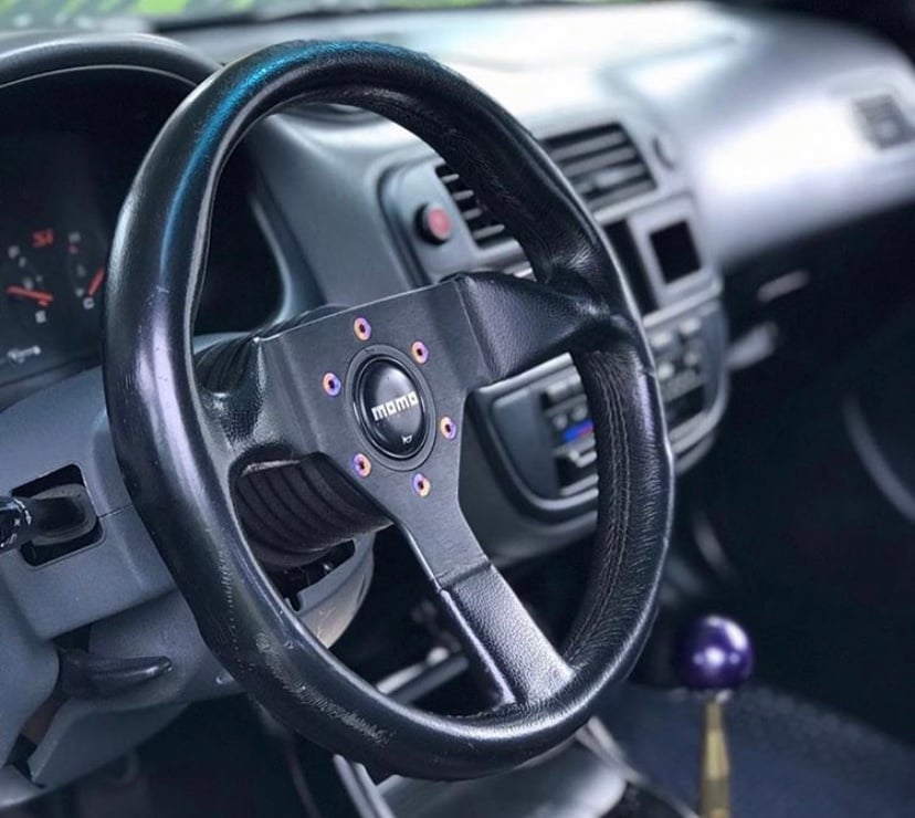 Chasing JS Titanium Steering Wheel Bolts