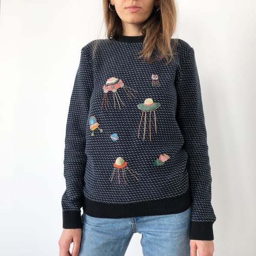 Image of Aliens visit ðŸ‘½ - hand embroidered sweater made of organic cotton