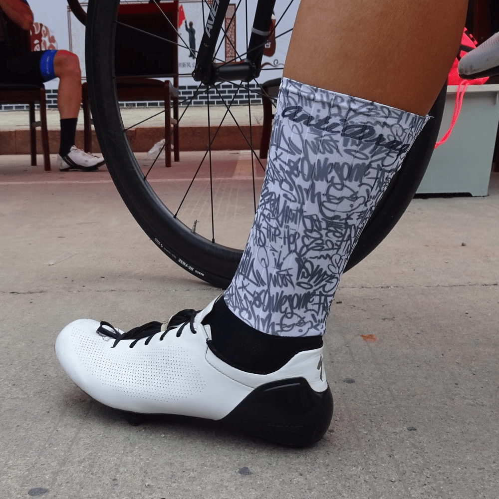 The AERO Cycling Sock - Graffiti | AntiDrag