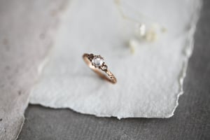 Image of *Made to order* 18ct rose gold 5mm rose-cut diamond trilogy ring (IOW129)