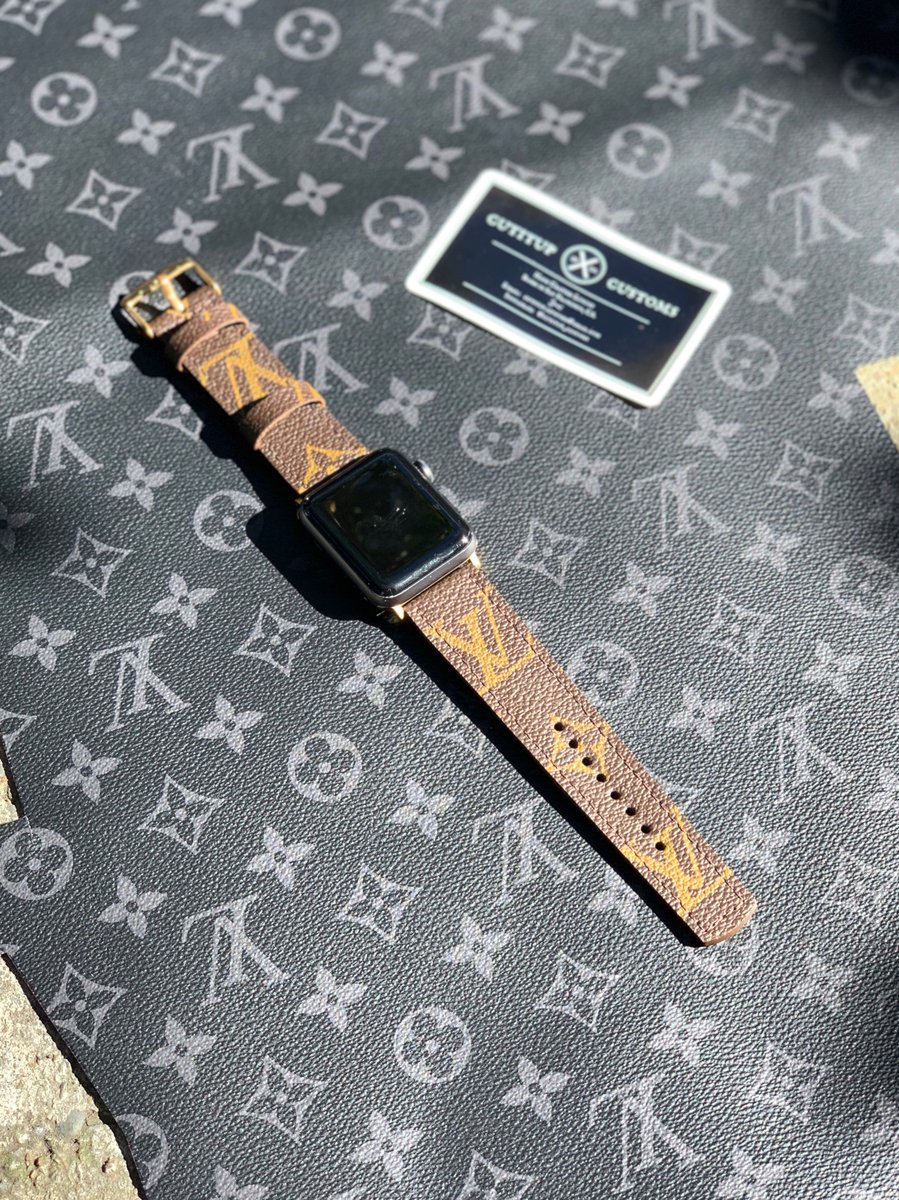 Classic Monogram Apple Watchband | Cutitup_Customs