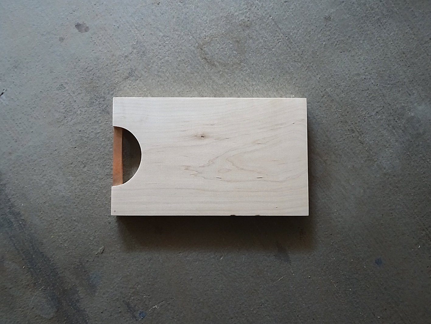 maple chopping board