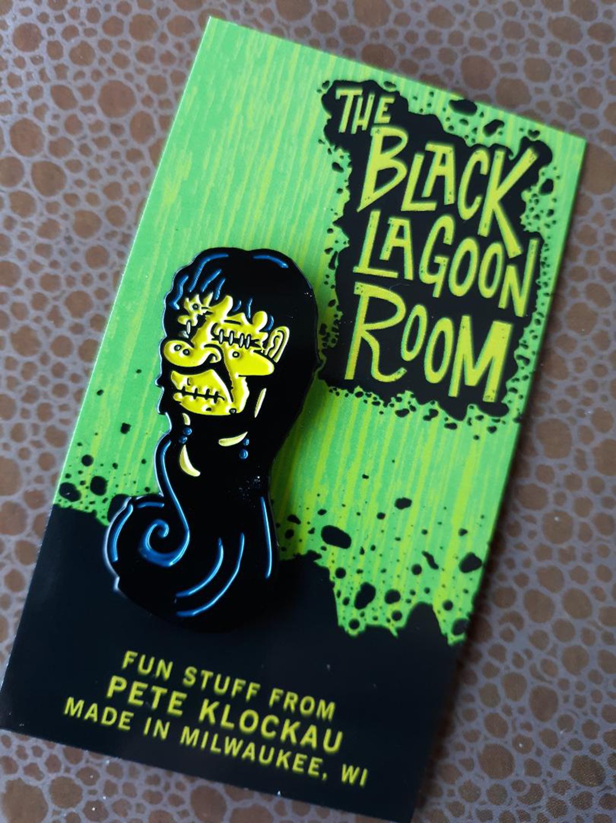Blue CREATURE FROM THE BLACK LAGOON Limited Edition Lapel Hat Enamel Pin 1.75" 