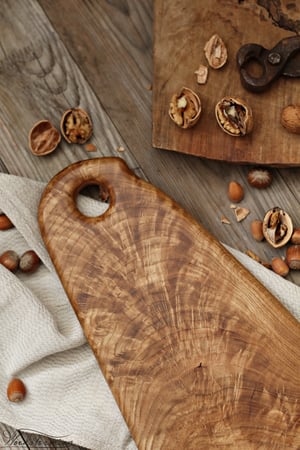 Image of Oak wood serving board, cheese or charcuterie board