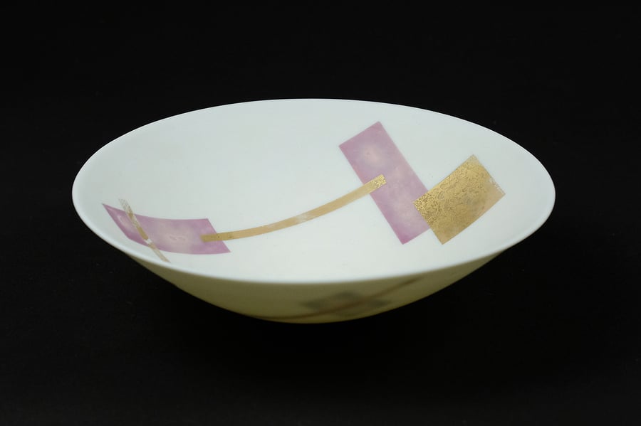 Image of TONY LAVERICK - WHITE BOWL I