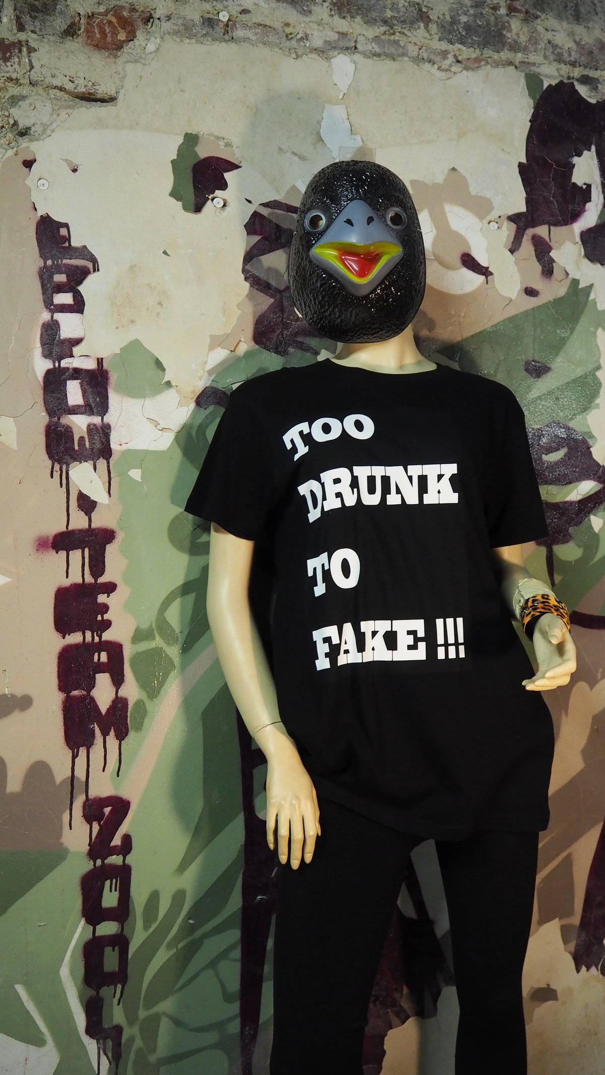 Too Drunk To Fake !!! © Selecterwolf