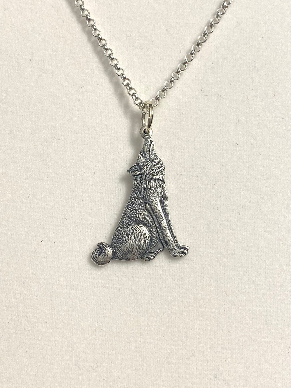 Silver Plated Wolf and Chain Necklace