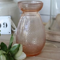 Image 5 of Vase à jacinthe en verre rosé.