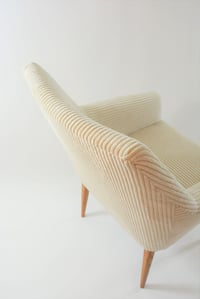 Image 3 of Fauteuils Coquilles ivoires