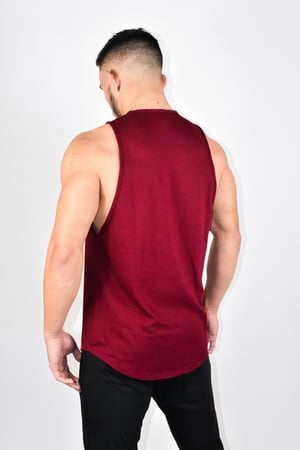 Image of SIGNATURE CUT OFF SCOOP TANK BURGUNDY 