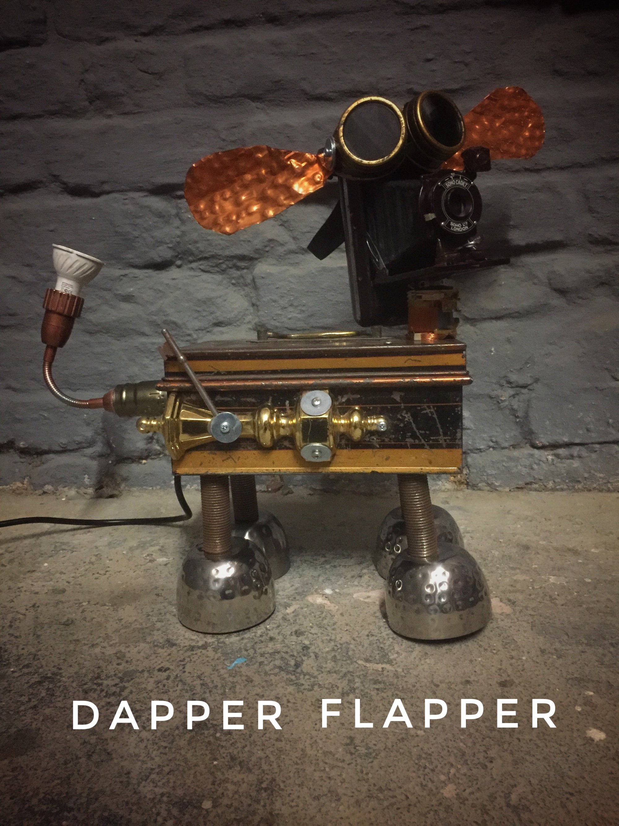 Dapper Flapper | Gizmobots