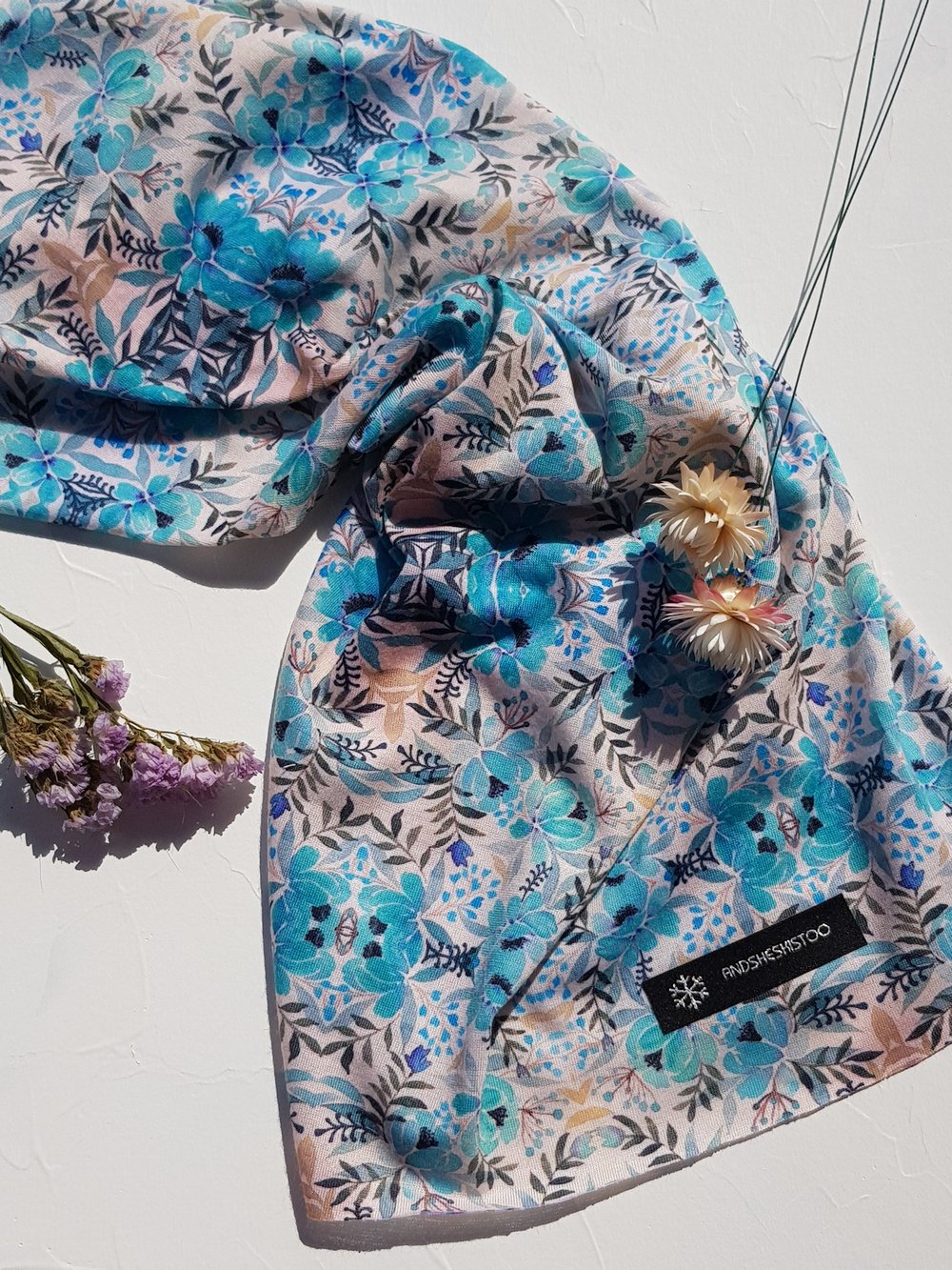 Image of Iceberg Florals Neckwarmer