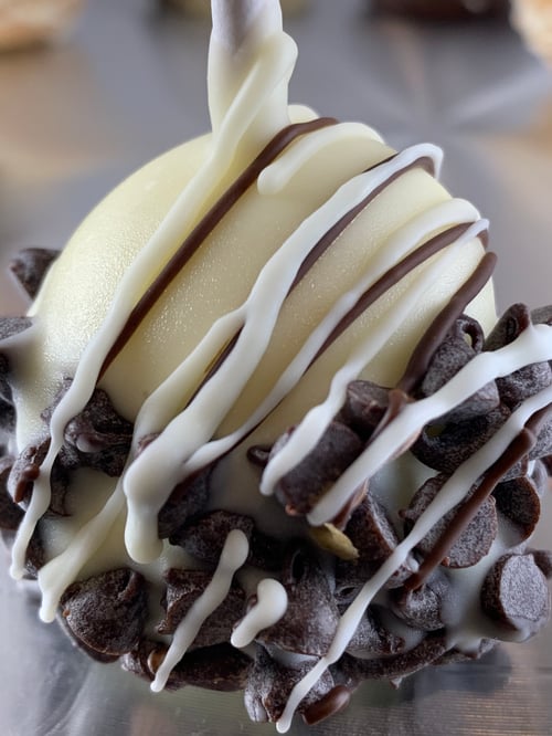 Image of Decadent Cheesecake Lollipops