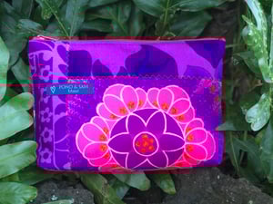 Image of Vintage fabric clutch #38