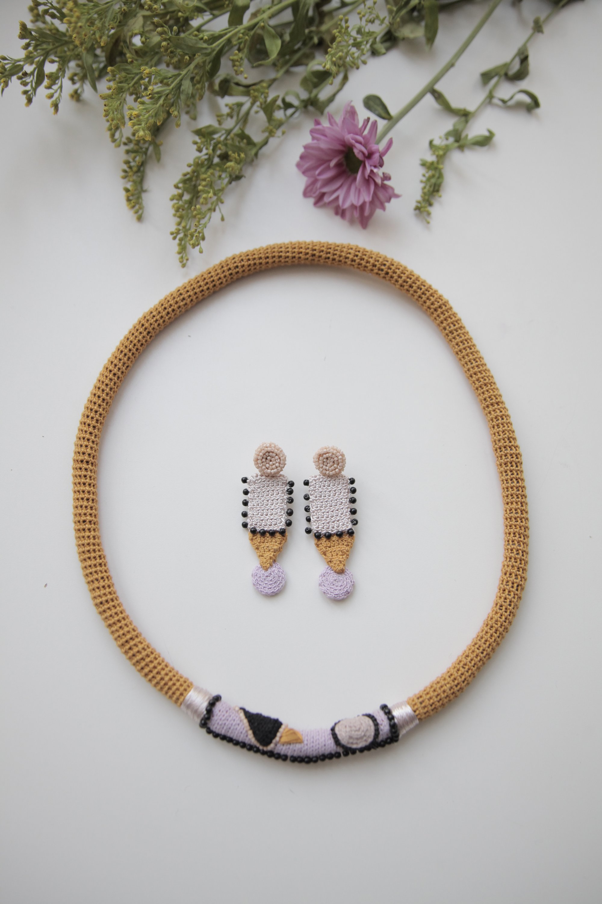 Image of Wisterias of Alhambra necklace