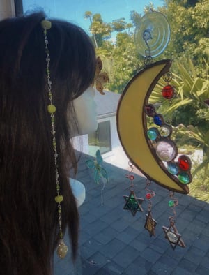 Image of Granola Girl (Curiosity)