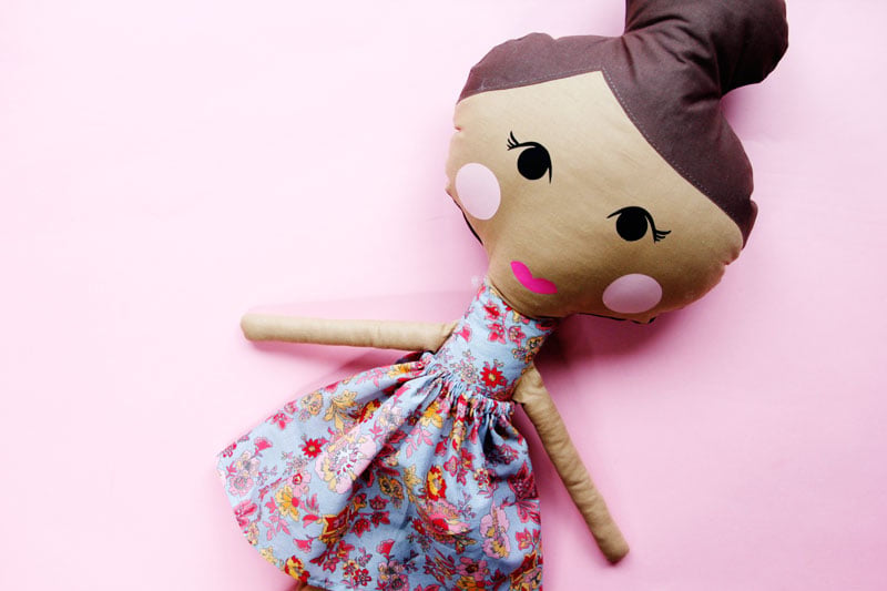 Image of the DOLL SEWING PATTERN pdf