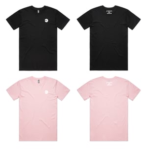 Image of eti Pink Premium Car Culture shirt (unisex)