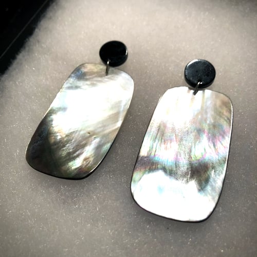 Image of Black Rainbow Shell Earrings