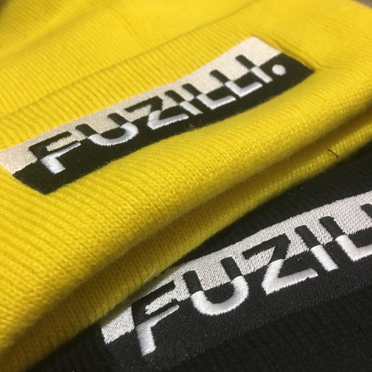 BOXLOGO YELLOW BEANIE
