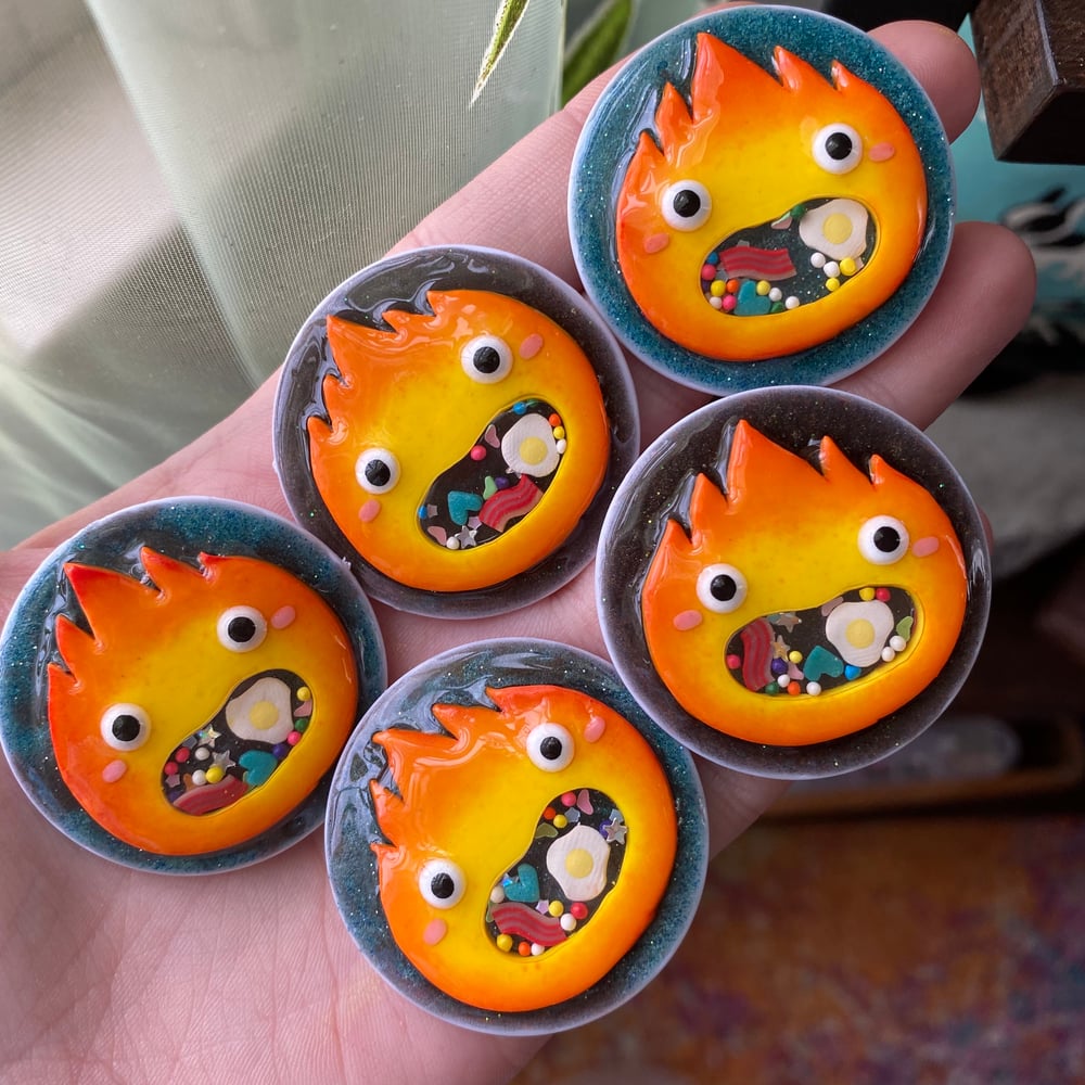 Image of Calcifer Phone Grip Shaker