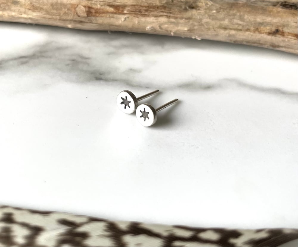 Handmade sterling silver stamped star stud earrings. Tiny star studs 925 silver.