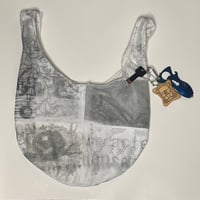 Image 4 of Mesh and patwork knot bag no
