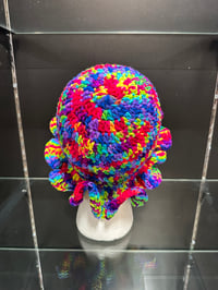 Image 2 of crochet bucket hat with wavy brim G