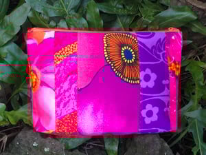 Image of Vintage Hawaiian fabric clutch #29