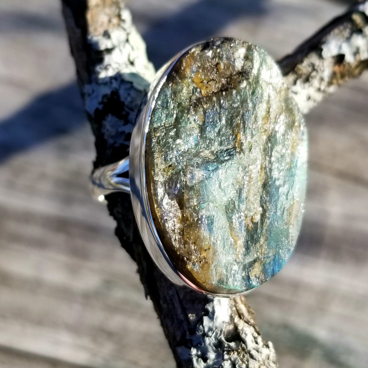 Image of Drusilla - Labradorite Ring in Sterling Silver