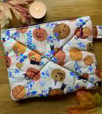 Image 2 of ghostie quilted pouch
