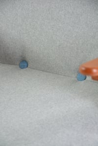 Image 5 of Fauteuil BUNNY gris