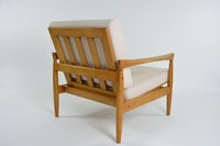 Image 2 of Fauteuil ex RDA beige