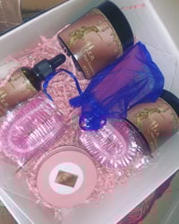 Image 1 of HerHairKit