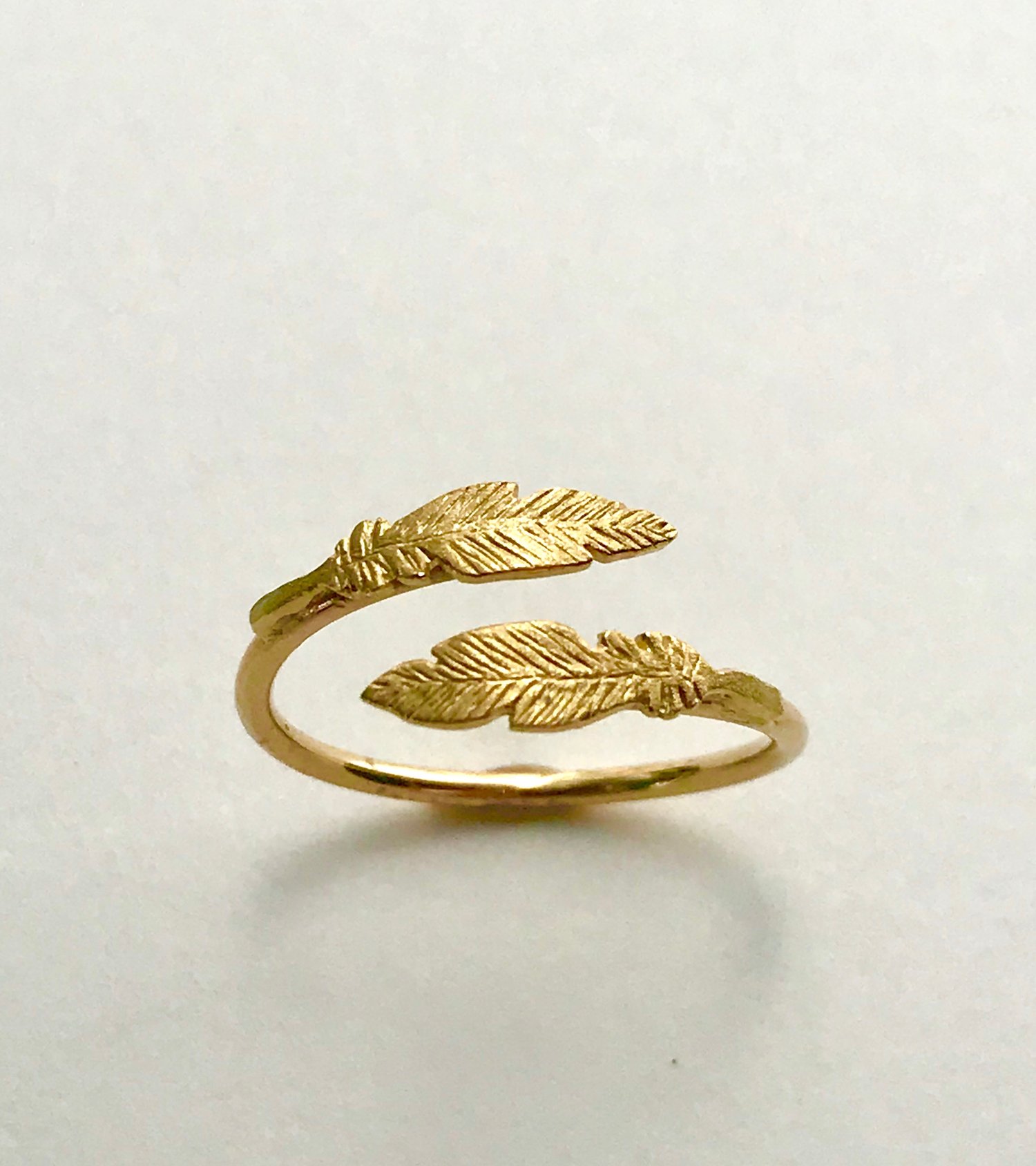 18K Double Feather Ring | Rutheny Jewelry & Sculpture