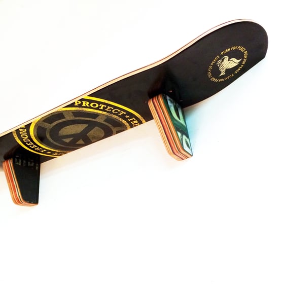 Image of WallRide - Skateboard Shelf - (1) Single