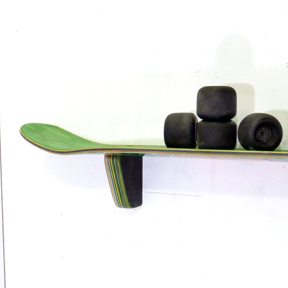 Image of WallRide - Skateboard Shelf - (1) Single