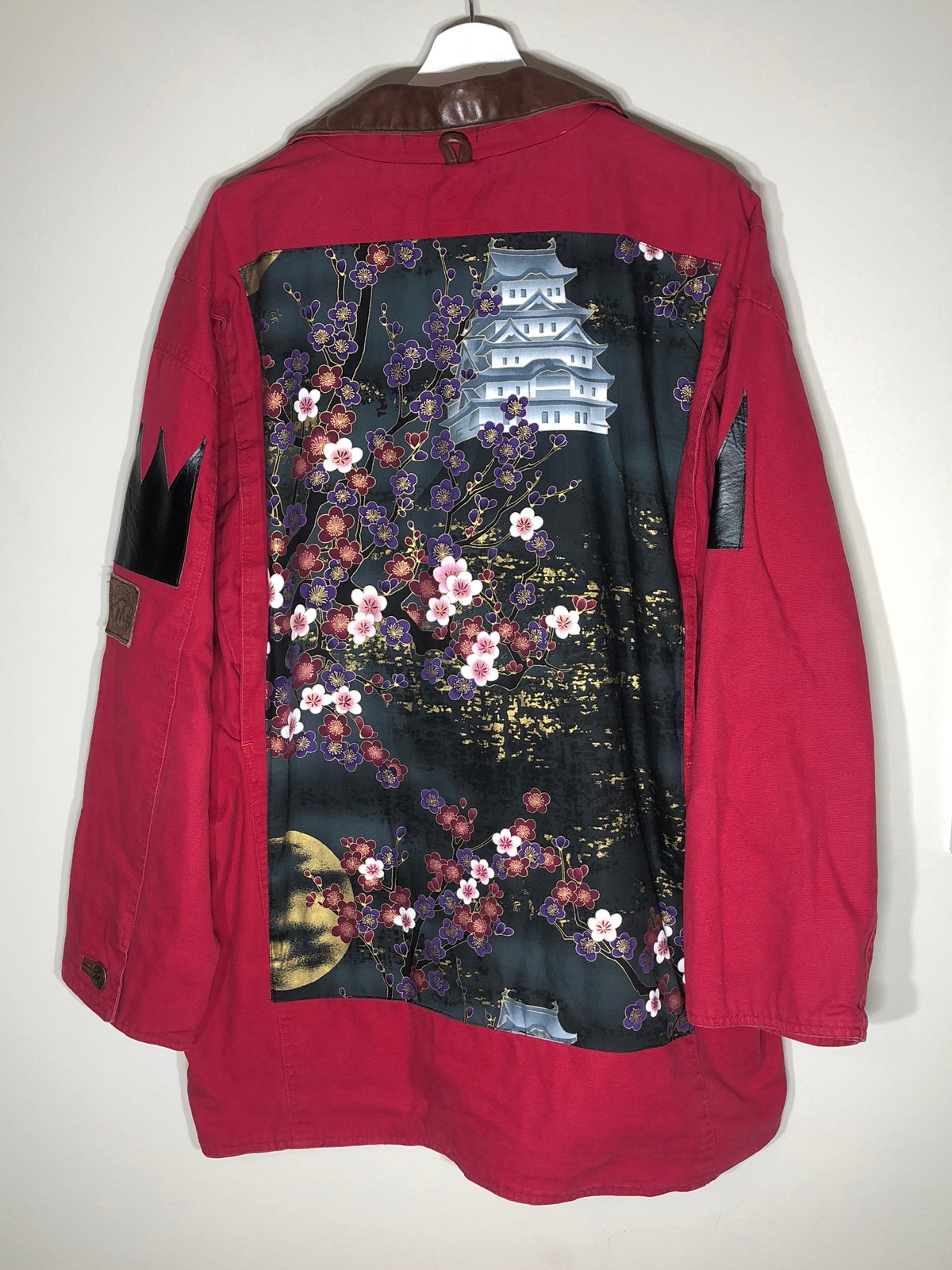 Image of Marlboro Sakura Coat