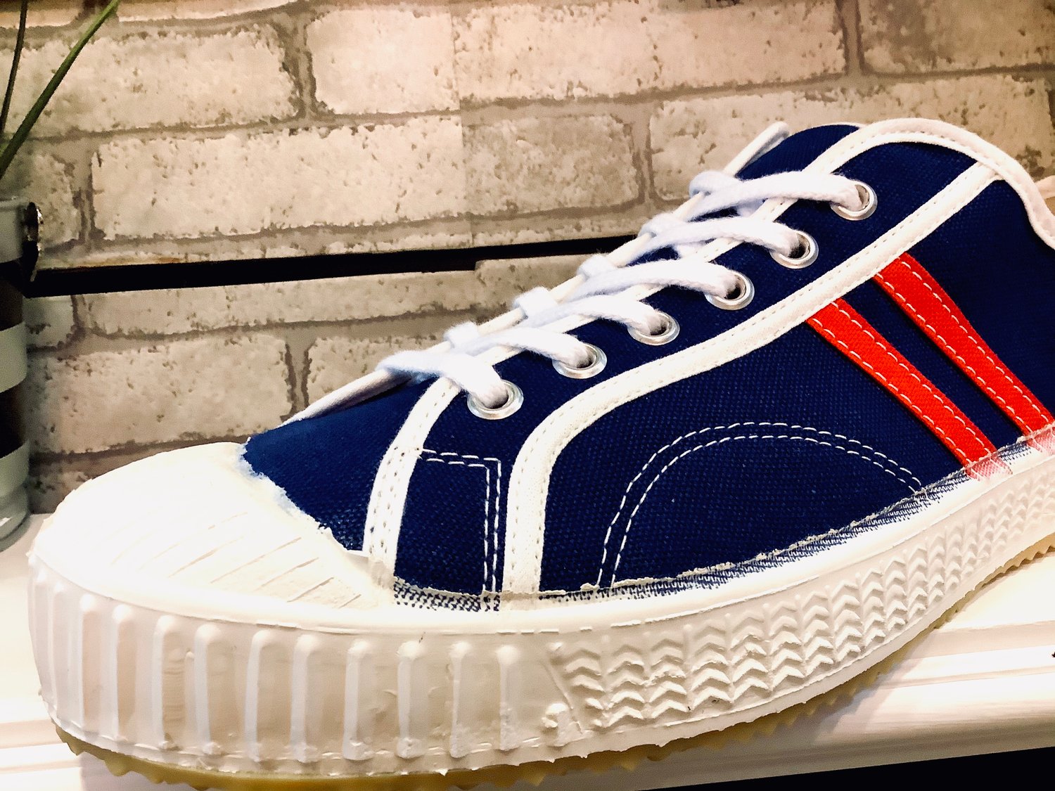 VEGANCRAFT vintage lo top tricolor sneaker shoes made in slovakia ...