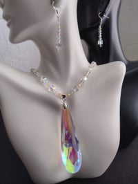 Image 1 of LARGE TEARDROP CRYSTAL AND CUBE SWAROVSKI NECKLACE SET