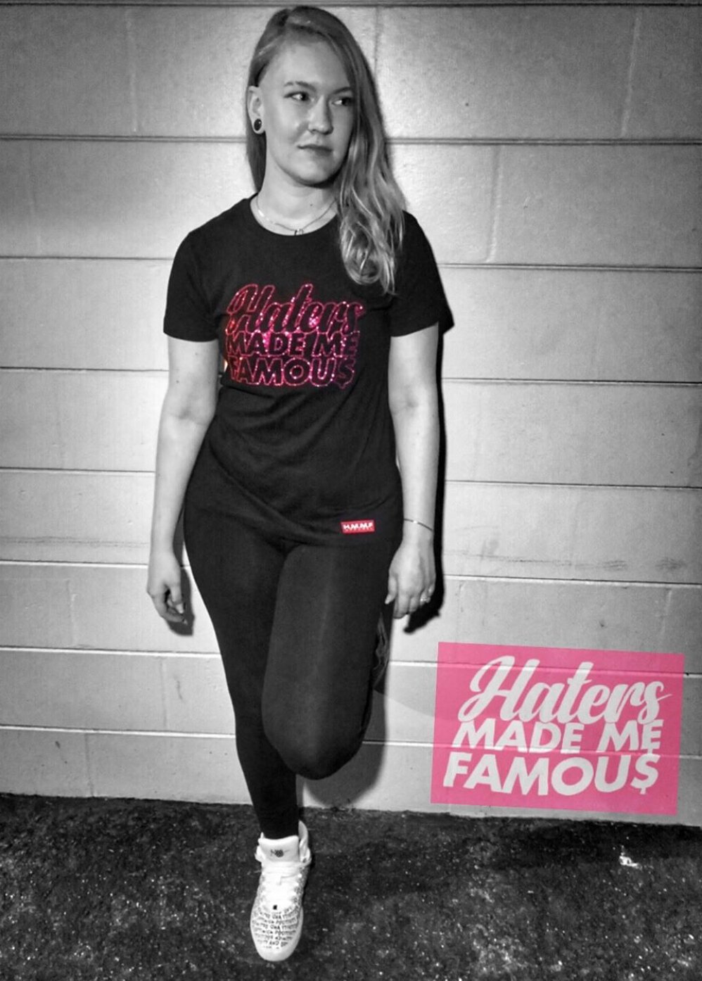 Image of Ladies outlined logo crew tee