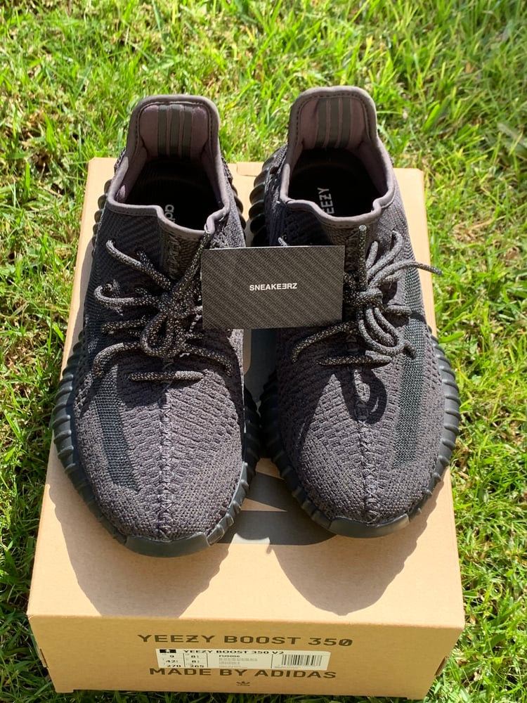 Image of ADIDAS YEEZY BOOST 350 V2 “BLACK” (NON- REFLECTIVE) 2