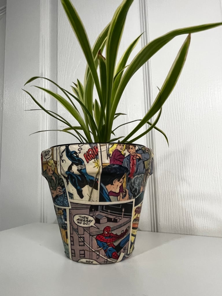 Spider-Man Plant Pot Image 2