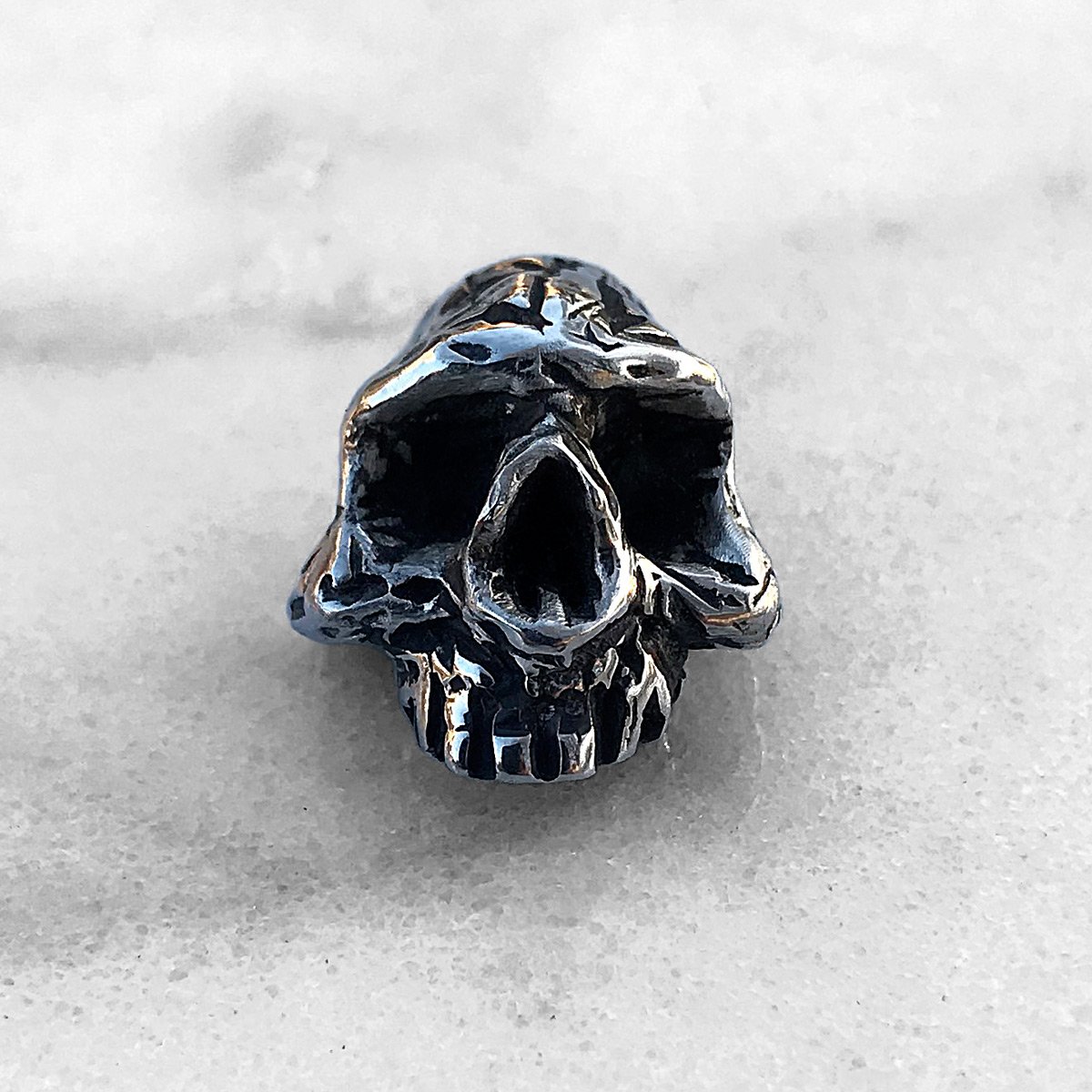 Image of Skull Pin
