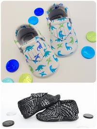 Image 4 of Specialty 4.5" soles (6-12 months)