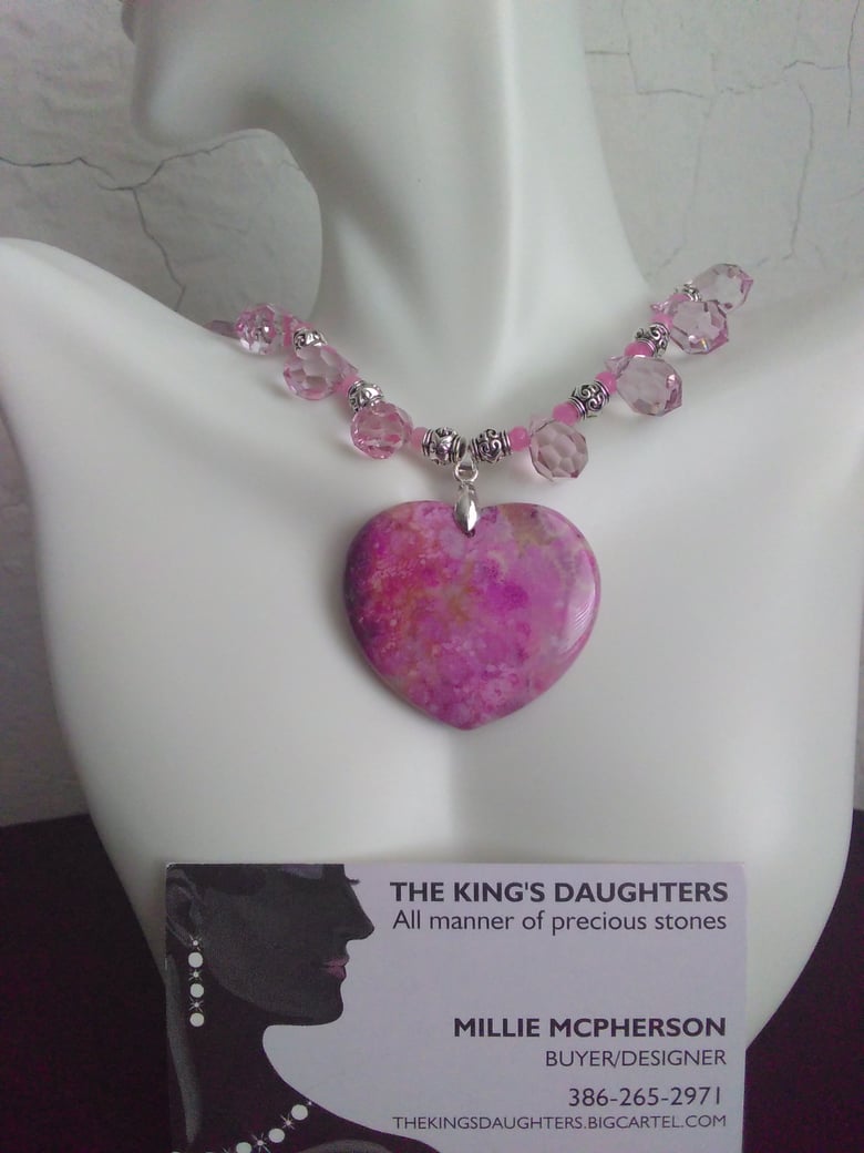 Image of NATURAL NIPOMO CORAL HEART W/PINK SWAROVSKI TEARDROPS NECKLACE